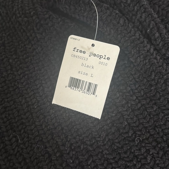 Free People Women's Cable Crew Sweater New with Tags - Picture 4 of 10